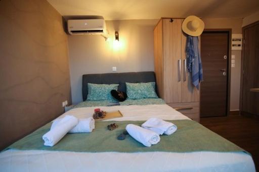 Square'S View Agia Paraskevi Атина Екстериор снимка