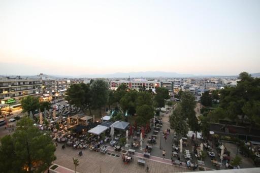 Square'S View Agia Paraskevi Атина Екстериор снимка